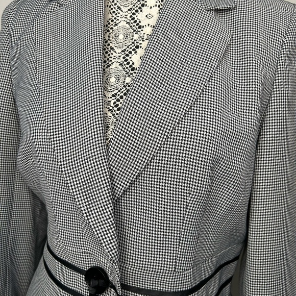 Houndstooth plaid black and white two button front lined suit jacket blazer - Picture 4 of 16